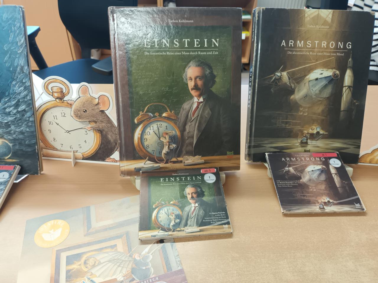 Einstein - Armstrong